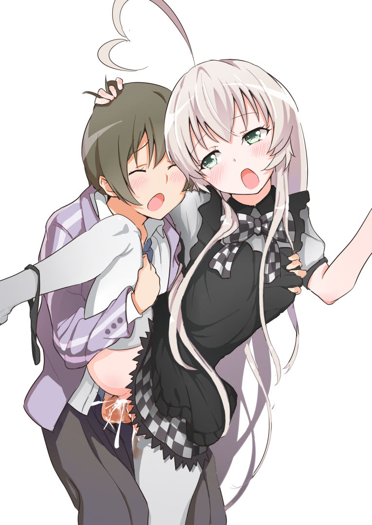 Nyaruko Hentai by 柴七世. page 4 full